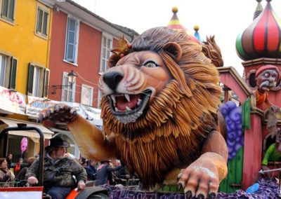 Foto precedenti edizioni carnevale