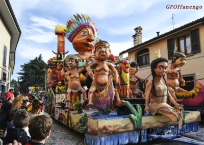 Foto carri carnevale di crema 2017