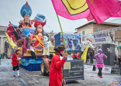 Carro di carnevale "I cattivi col sorriso" a Crema 2023