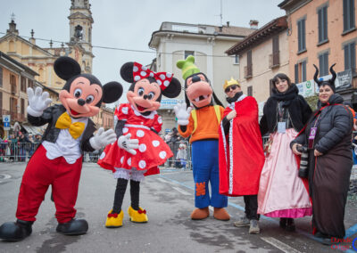 Personaggi Disney al carnevale di Crema 2023